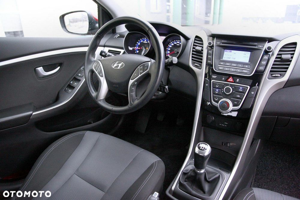 Hyundai i30 1.6 GDI Style - 13