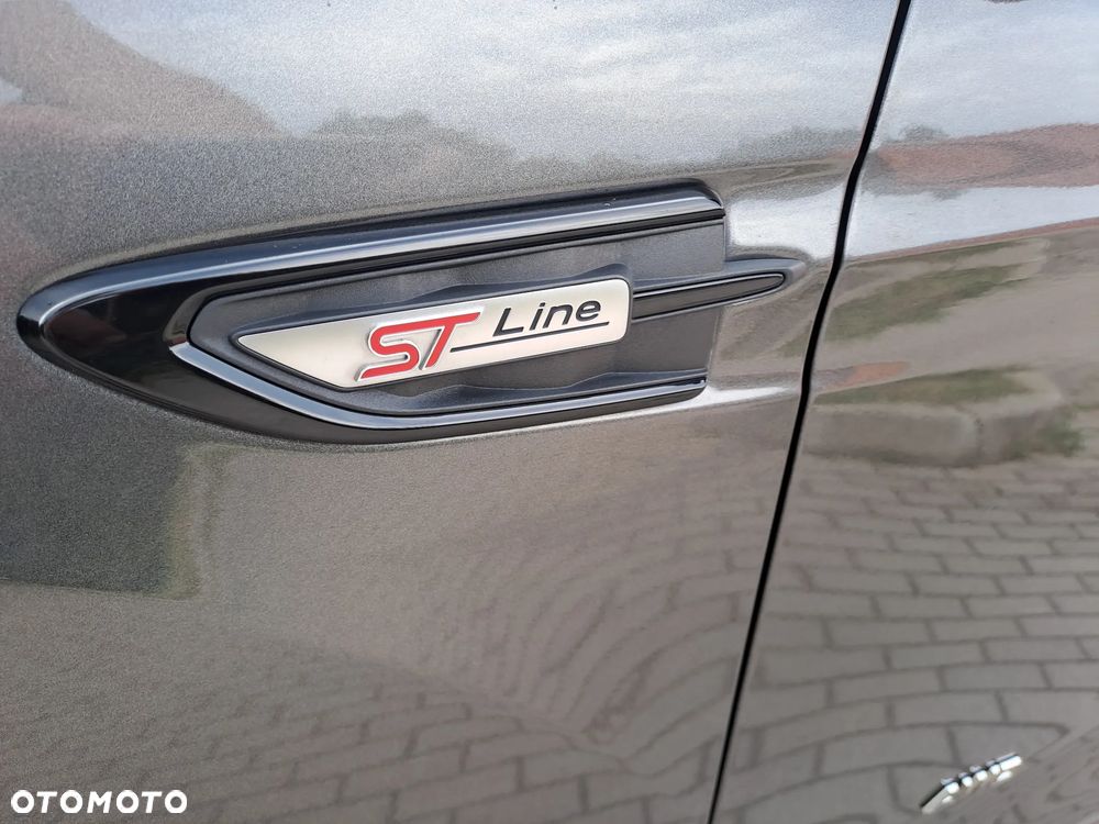 Ford Kuga 2.0 TDCi 4x4 ST-Line - 14