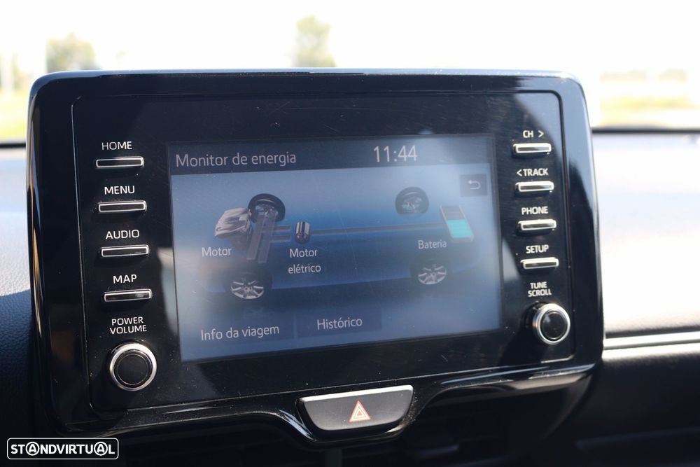 Toyota Yaris 1.5 HDF Comfort - 30