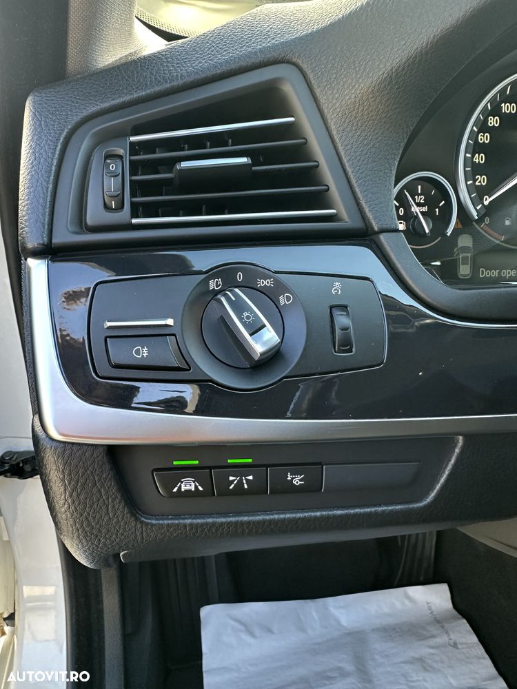 BMW Seria 5 520d xDrive AT - 8