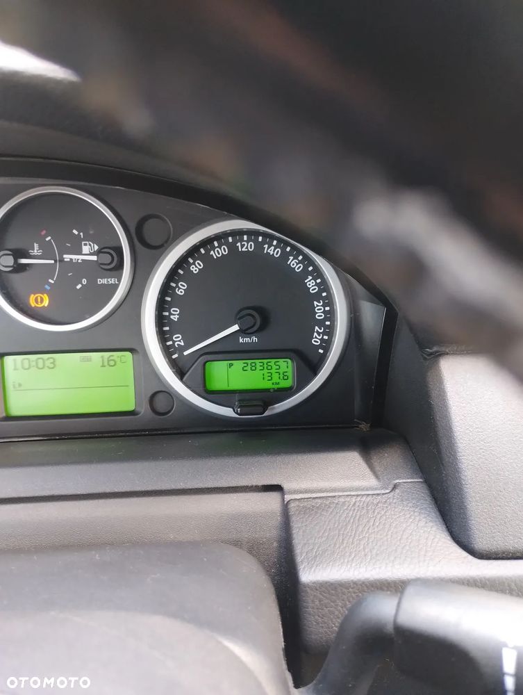 Land Rover Discovery TD V6 SE - 11