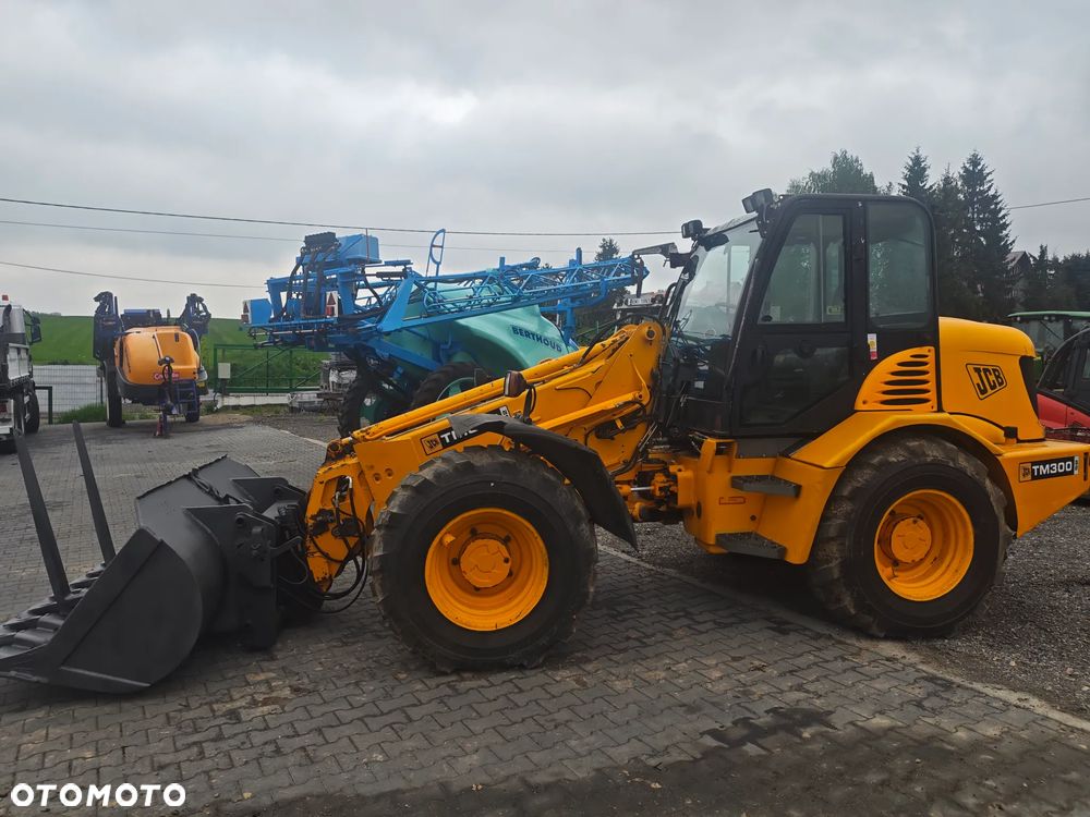 JCB TM300 - 2