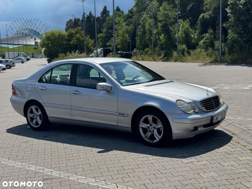Mercedes-Benz Klasa C - 2