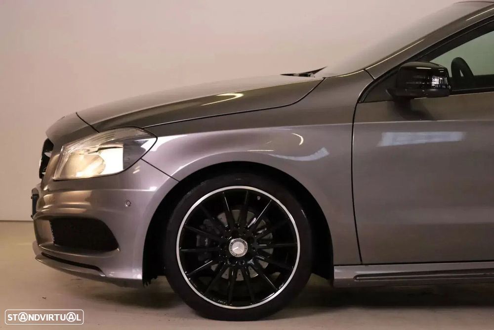Mercedes-Benz A 200 d AMG Line - 13