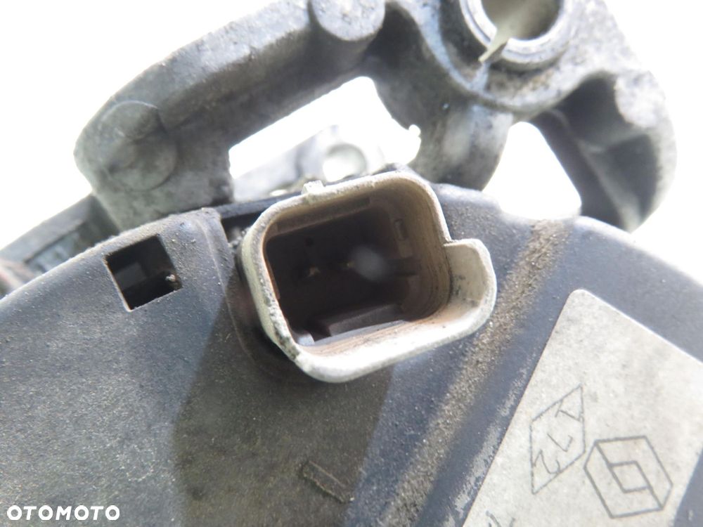 ALTERNATOR RENAULT LAGUNA I 1.9 dTi 7700430182 - 6