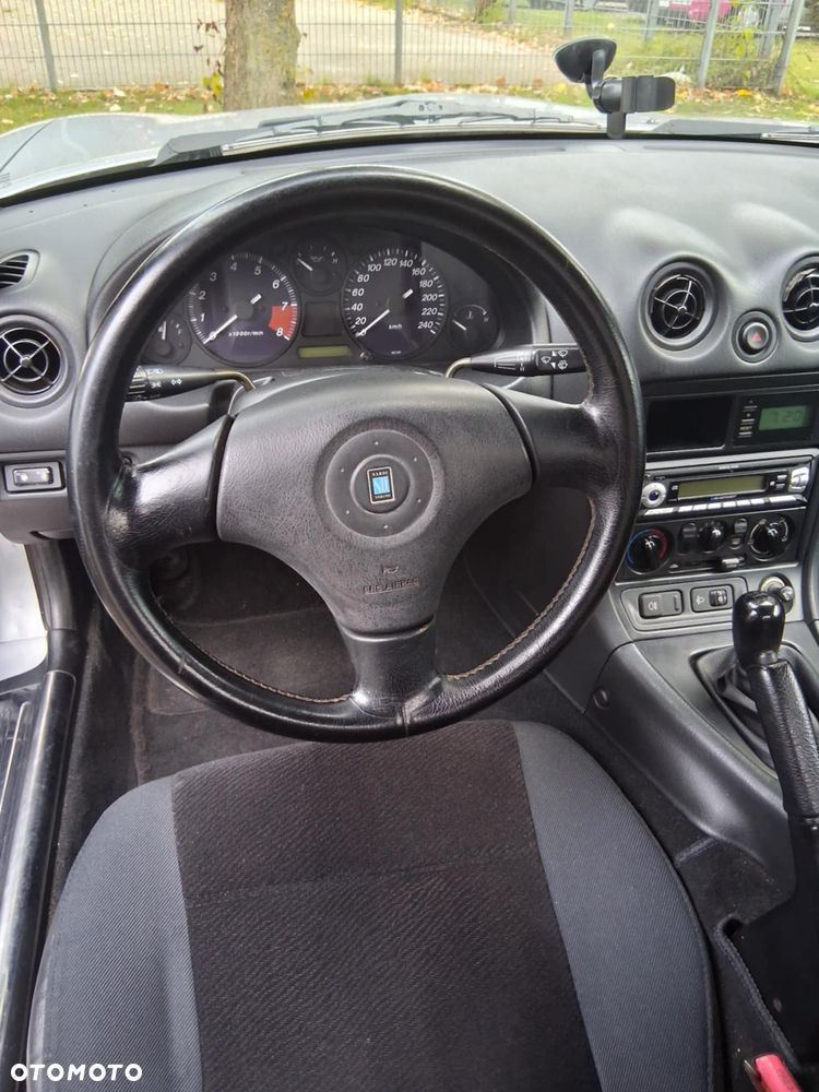 Mazda MX-5 1.6i 16V - 7