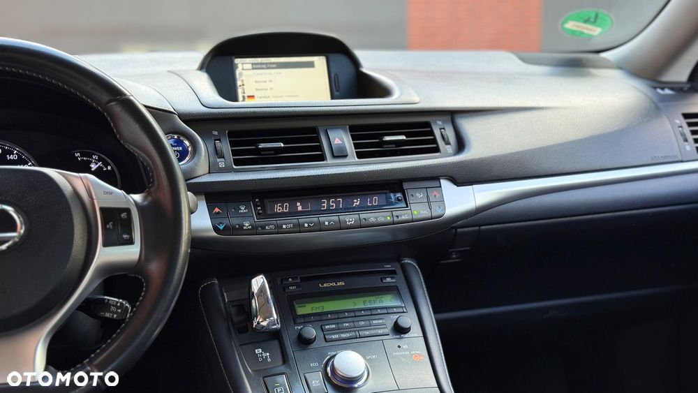 Lexus CT 200h Elite - 18