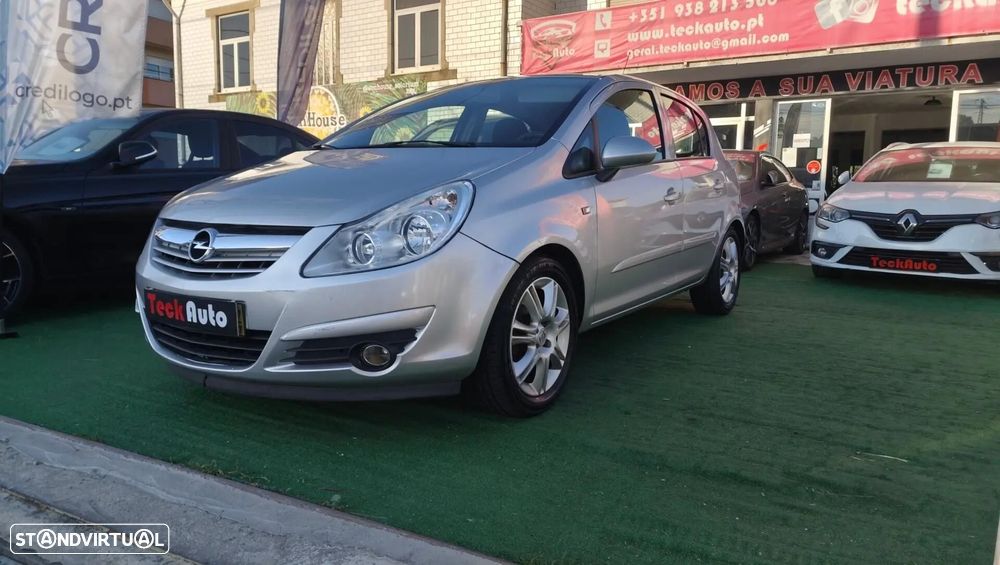 Opel Corsa 1.2 Enjoy - 2