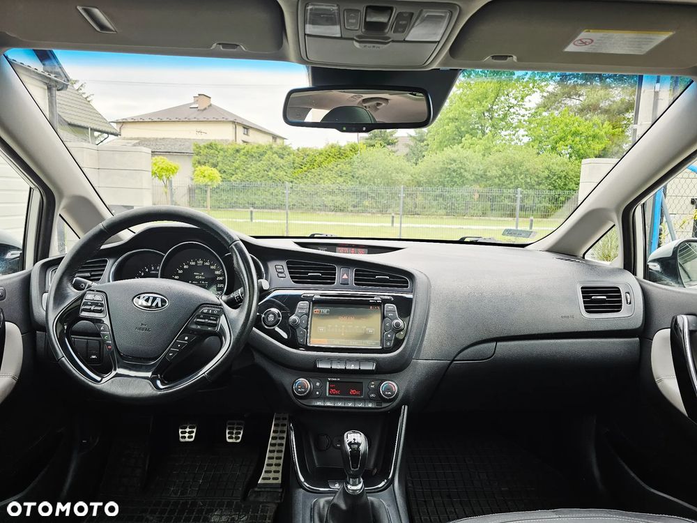 Kia Ceed 1.6 CRDi Business Line - 25