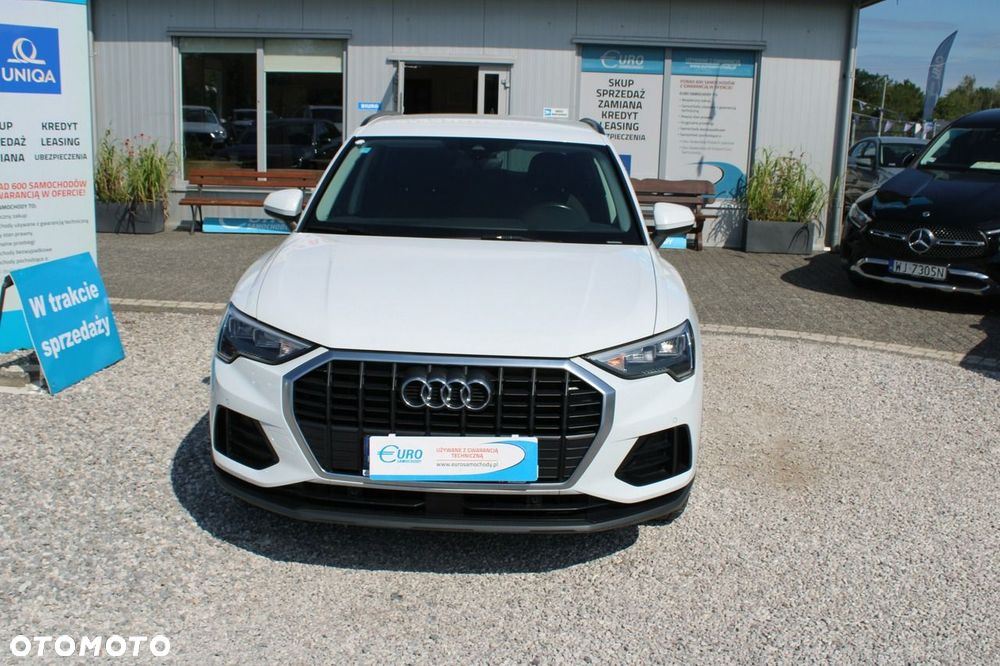 Audi Q3 2021 photo 3