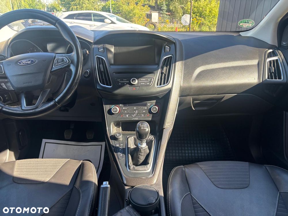 Ford Focus 2.0 TDCi Titanium ASS - 30