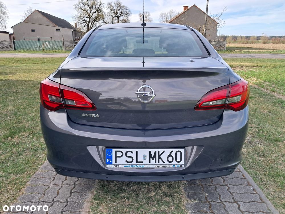 Opel Astra 1.6 Business - 8