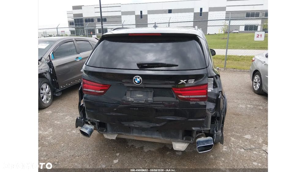 BMW X5 xDrive35i M Sport Edition - 8