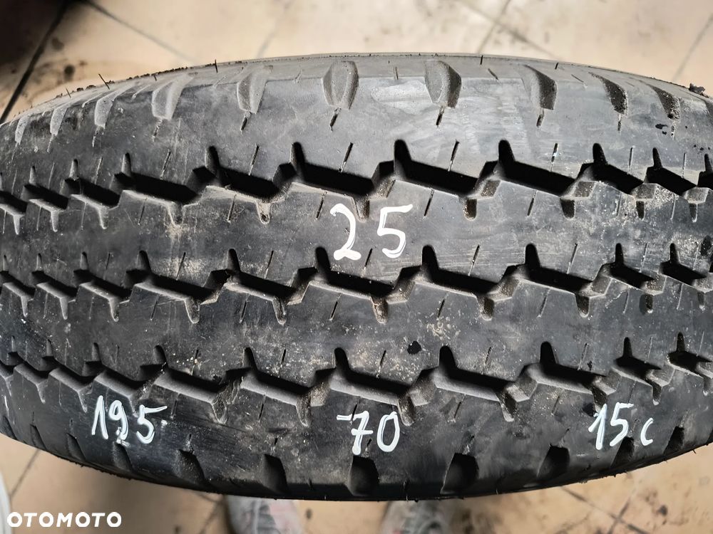 Fulda 195/70/15c nr 25 - 1