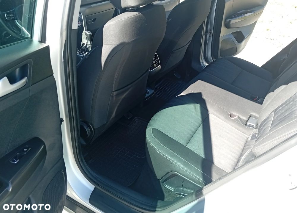 Kia Sportage 1.6 GDI 2WD DREAM-TEAM EDITION - 18