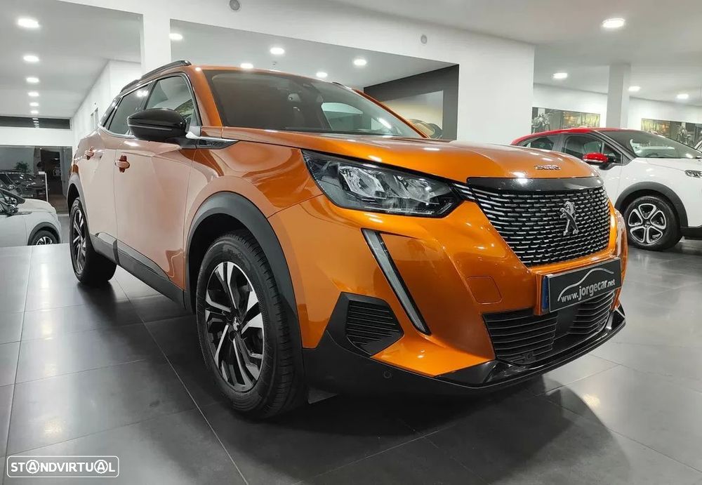 Peugeot 2008 1.2 PureTech Allure — fotografia 5