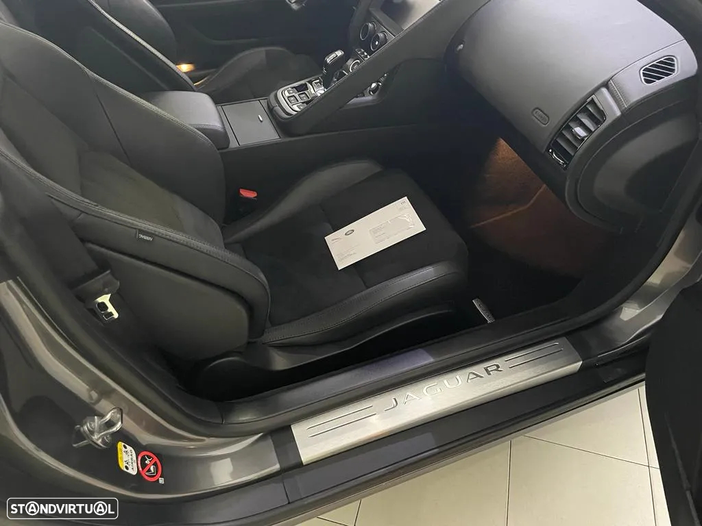 Jaguar F-Type Cabriolet 2.0 Aut. - 13