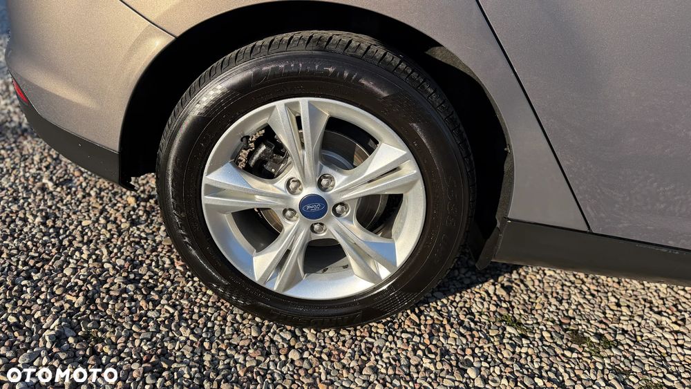 Ford Focus - 19