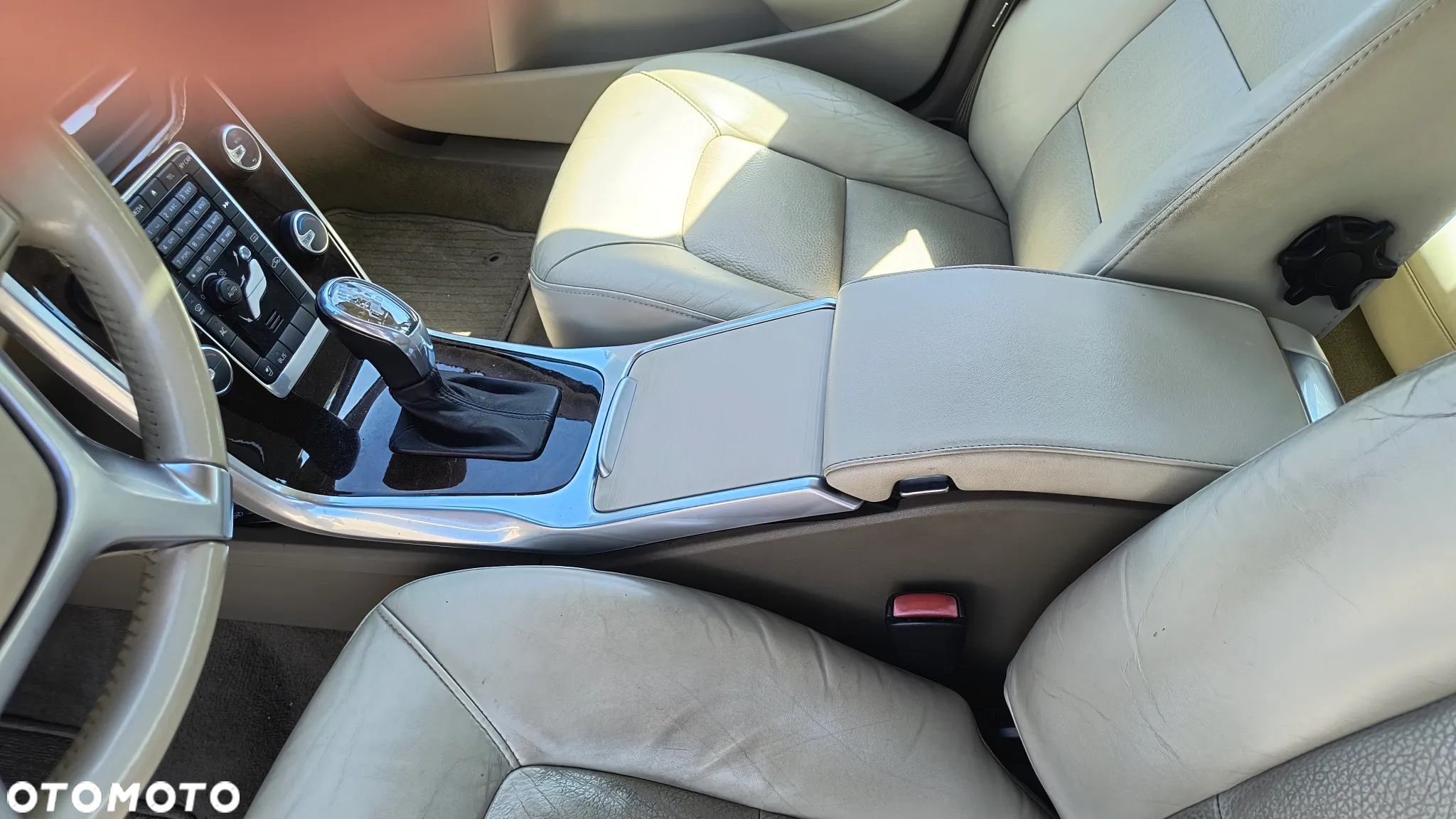 Volvo S80 3.2 Momentum - 28
