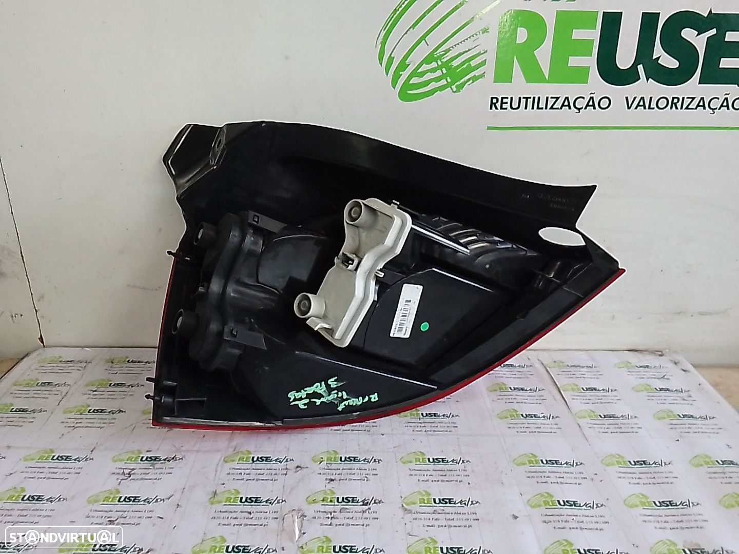 Farolim Stop Dto Renault Megane Ii Três Volumes (Lm0/1_) - 2