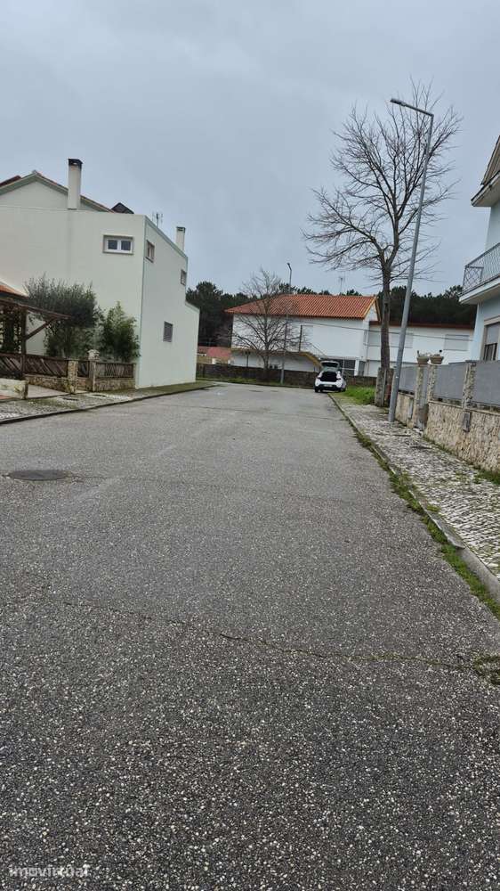 Baixa preço-Terreno urbano-Portela, M. Grande, a 2 min.centro cidade. - Grande imagem: 4/6