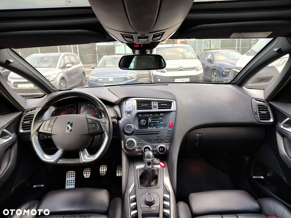 Citroën DS5 1.6 THP SportChic - 9