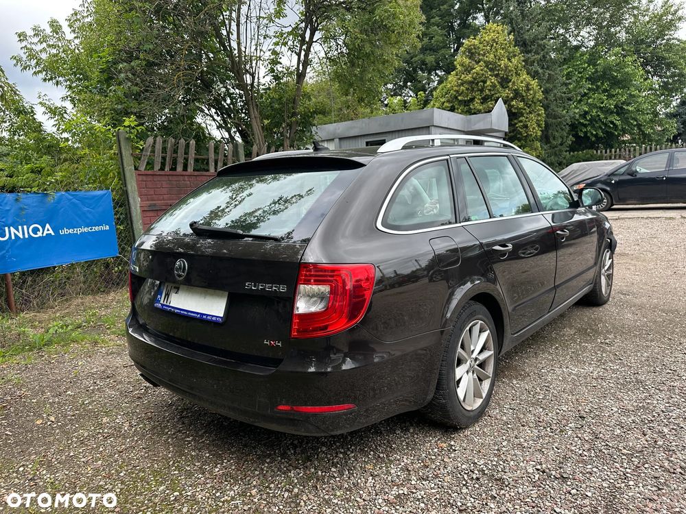 Skoda Superb 2.0 TDI 4x4 Ambition - 10