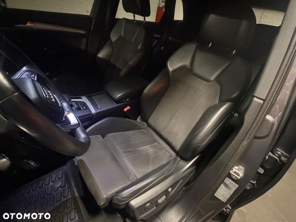 Audi Q5 40 TDI Quattro S tronic design - 30