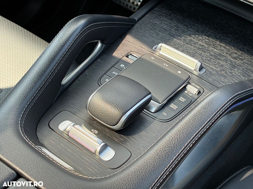 Mercedes-Benz GLE Coupe 300 d 4MATIC MHEV - 18