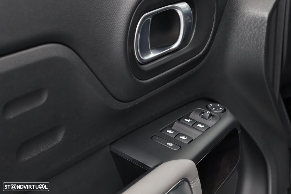 Citroën C5 Aircross 1.5 BlueHDi Shine - 24