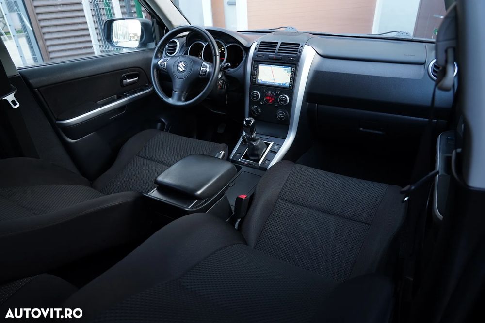 Suzuki Grand Vitara 1.9 DDiS X30 - 6