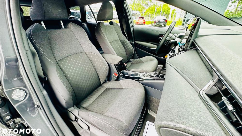 Toyota Corolla 2.0 Hybrid Style - 30