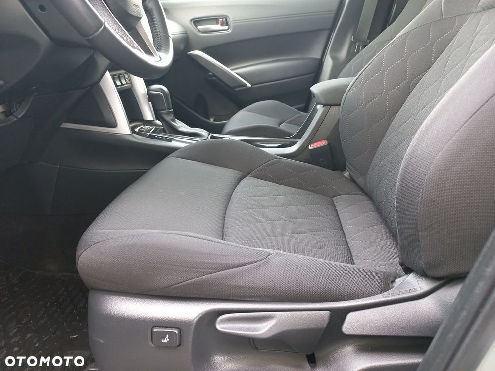 Toyota Corolla Cross 2.0 Hybrid Style - 9