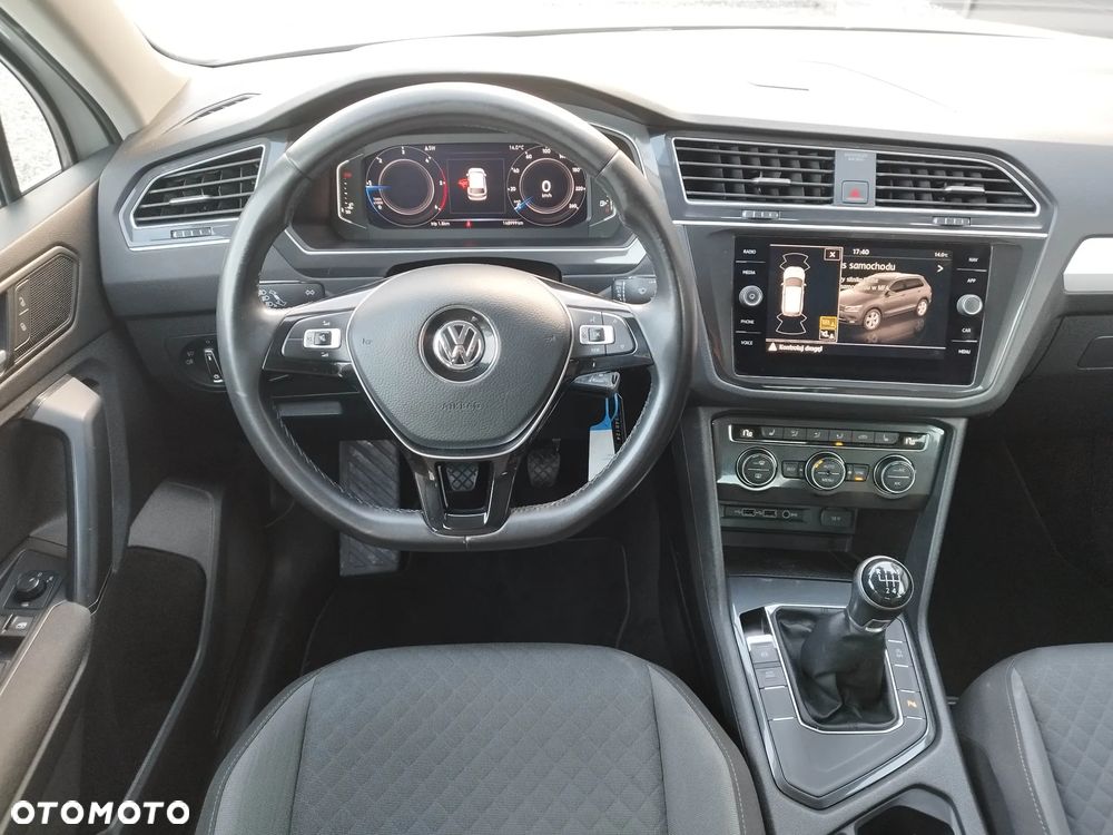 Volkswagen Tiguan 2.0 TDI SCR (BlueMotion Technology) Trendline - 14