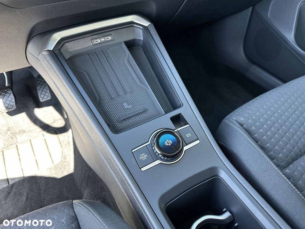 Volkswagen T-Roc - 15