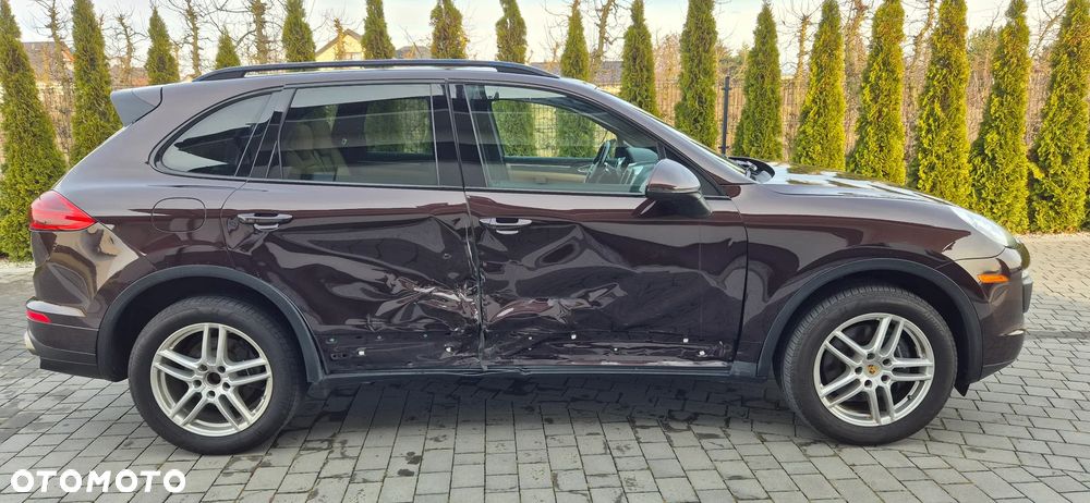 Porsche Cayenne Standard - 10