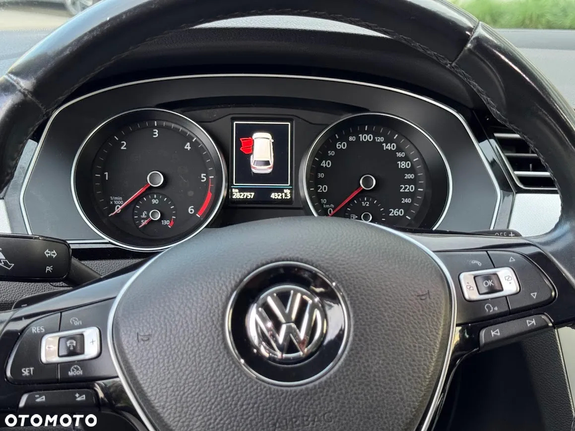 Volkswagen Passat 2.0 TDI BMT Comfortline DSG - 18
