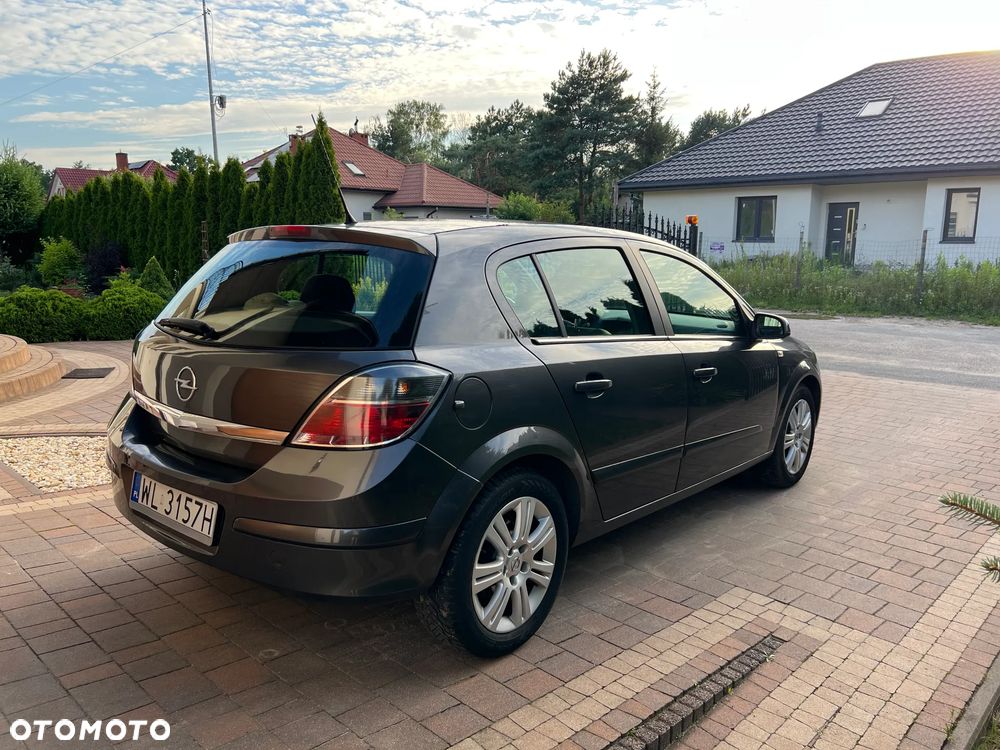 Opel Astra 1.6 - 2