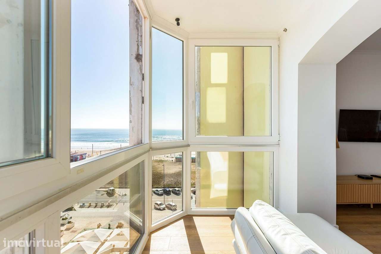 T2 frente ao mar na Costa da Caparica, com vista e estacionamento - Grande imagem: 2/26