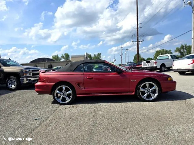 Ford Mustang - 39