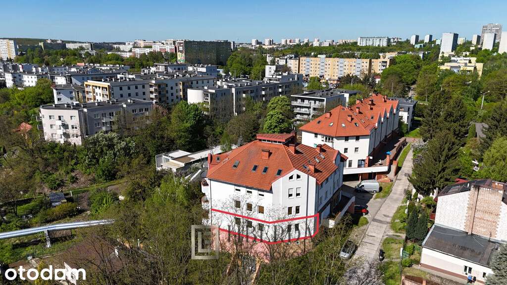 Ul. Kredowa - 142,85 m2 - blisko uczelni