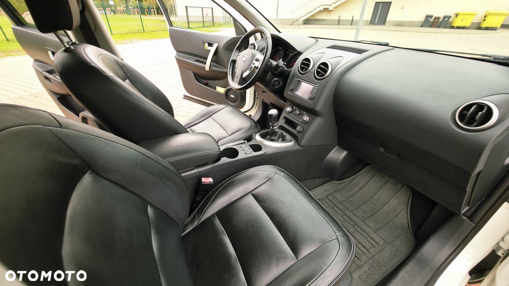 Nissan Qashqai+2 2.0 Tekna - 13
