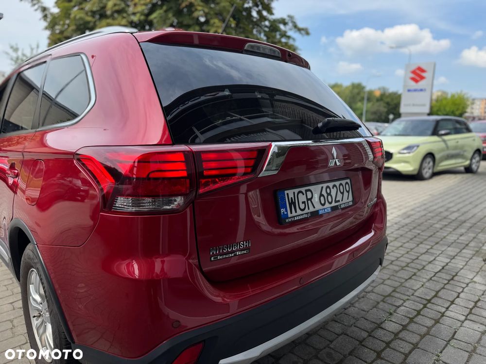 Mitsubishi Outlander 2.0 Intense 4WD CVT - 10