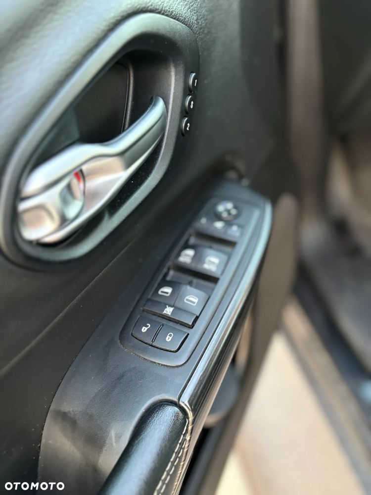 Jeep Cherokee 2.0 MJD Active Drive I Limited - 19