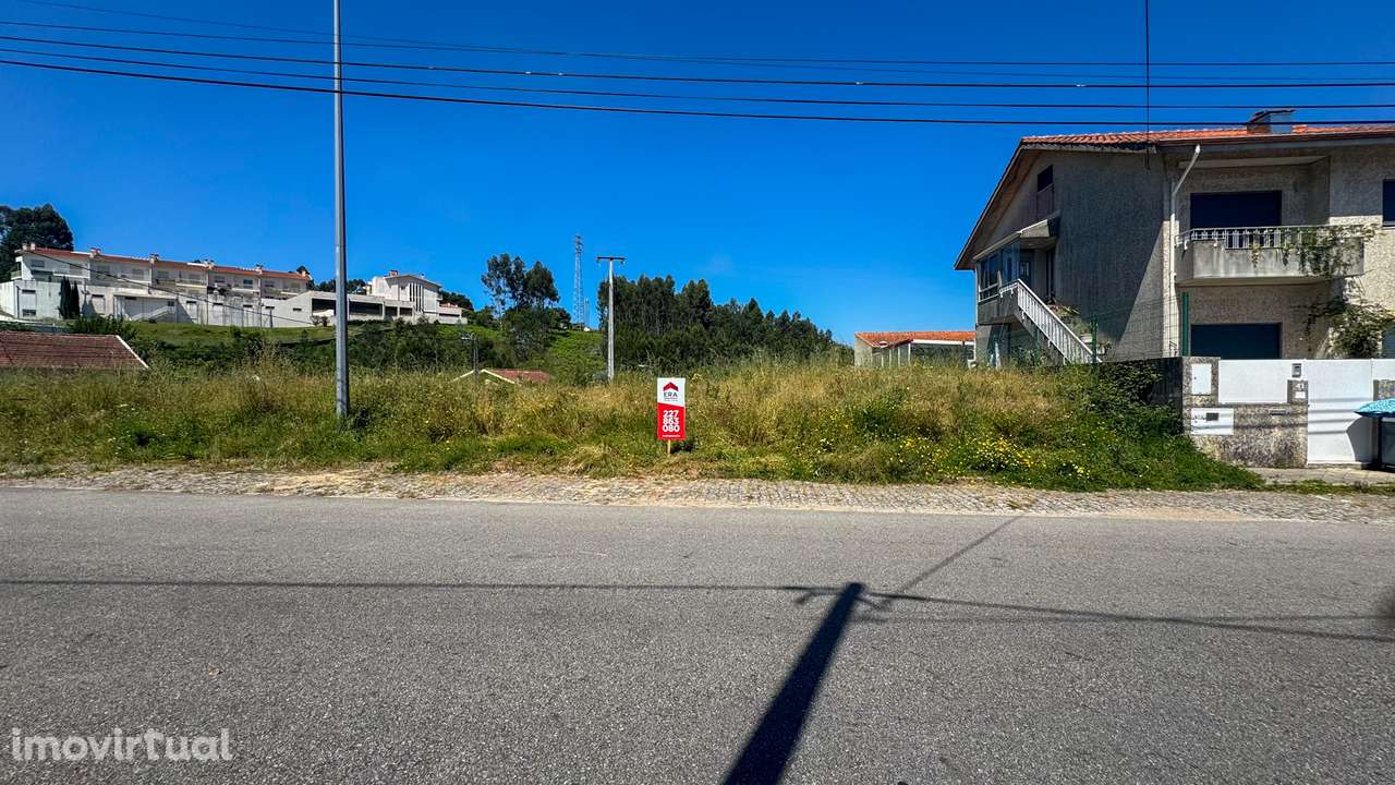 Lote para construção de moradia isolada na Alheira, em Pedroso - Grande imagem: 3/7