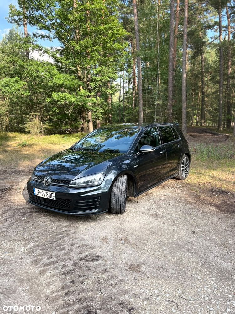Volkswagen Golf 2.0 TDI BMT GTD DSG - 1