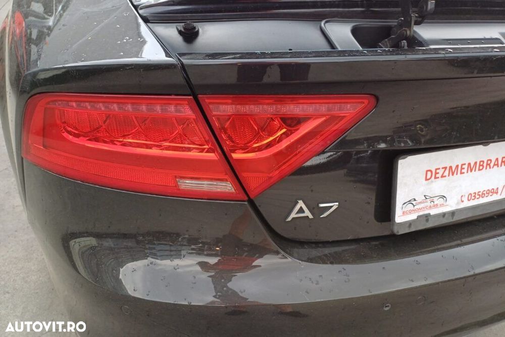 STOP STANGA/DREAPTA pe haion - AUDI A7 - 2