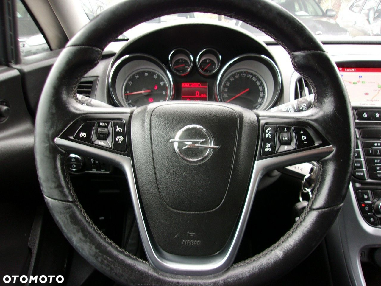 Opel Astra 1.4 Turbo Cosmo - 18