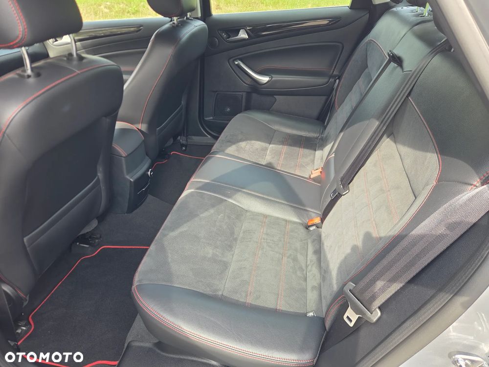 Ford Mondeo 2.0 TDCi Ghia MPS6 - 14