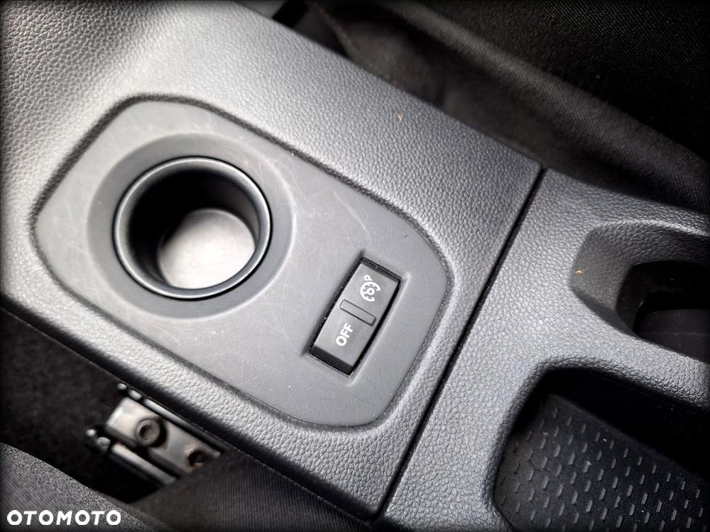 Dacia Duster 1.3 TCe FAP Essential - 24